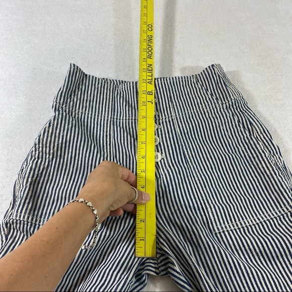 Gap Striped Capri pants Cuffed Hem Pockets Cinched adjustable strap sz2 Capris - Picture 7 of 12